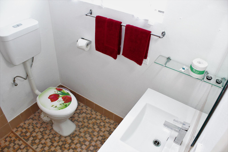 Bathroom 4, Tamworth Budget Motel, Tamworth Regional - Pt A