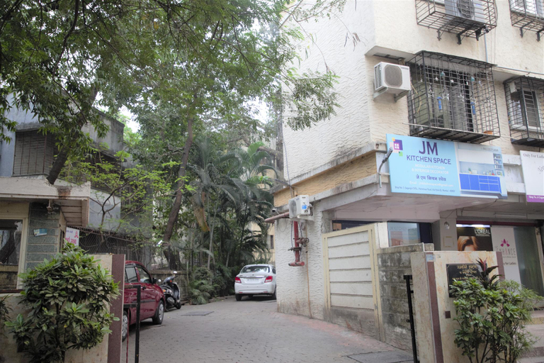 Others 5, Mumbai BNB, Mumbai Suburban