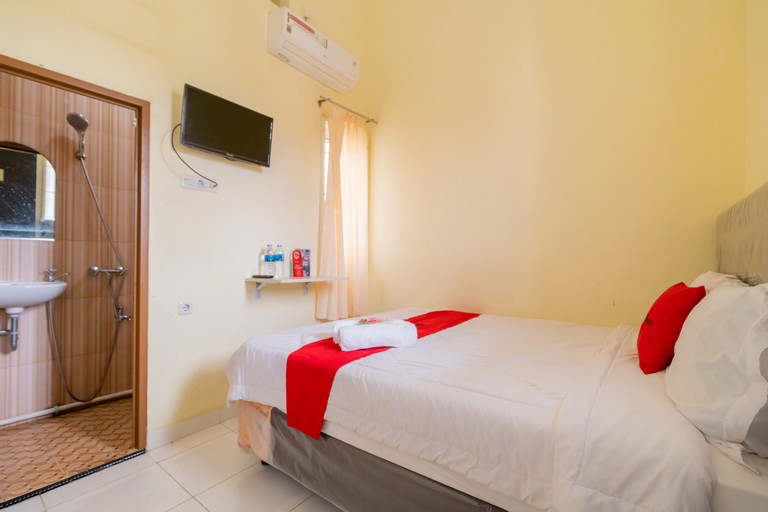 Bedroom 3, RedDoorz near OPI Mall Palembang 2, Palembang