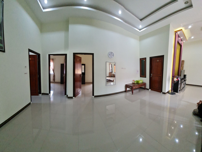 Public Area, Simfony Motel, Gresik