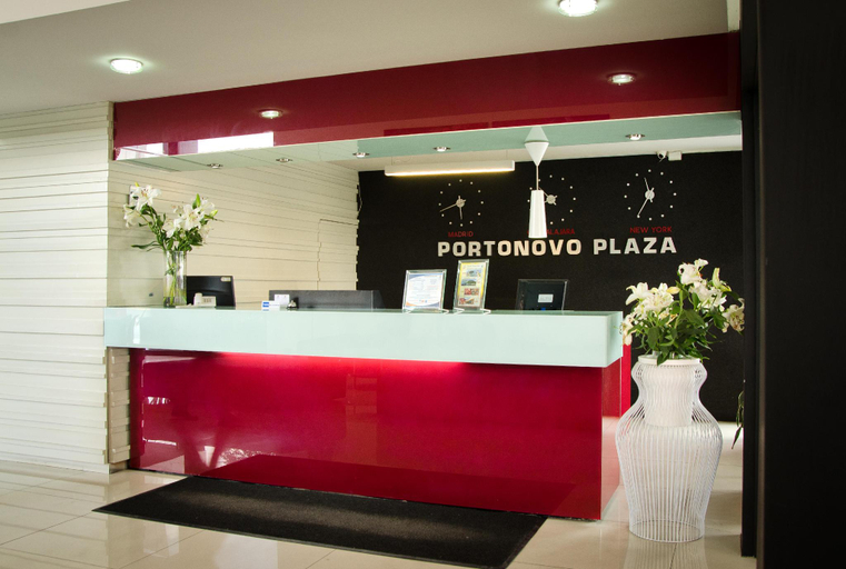 Public Area, Portonovo Plaza Expo, Zapopan