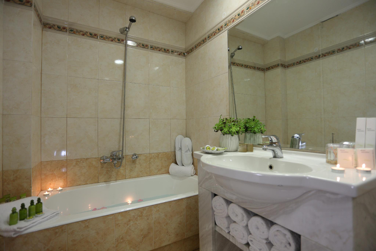 Bathroom, HOTEL APOLLONIA , Central Greece
