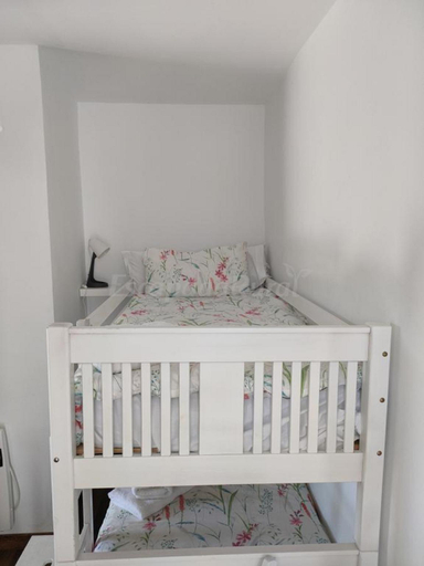 Bedroom 2, Casa del Maestro, Madrid