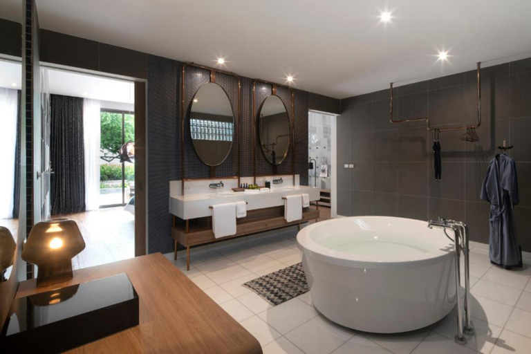 Bathroom 4, Navana Nature Escape, Pattaya