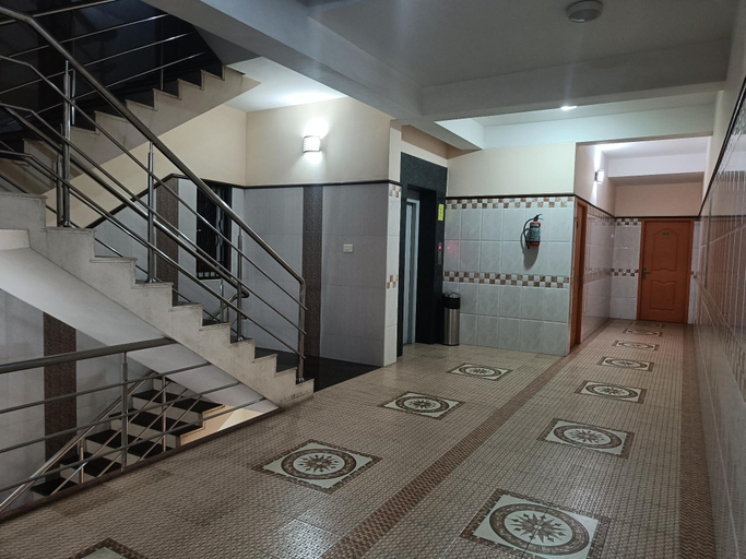 Public Area 2, Hotel Arunachala, Puducherry