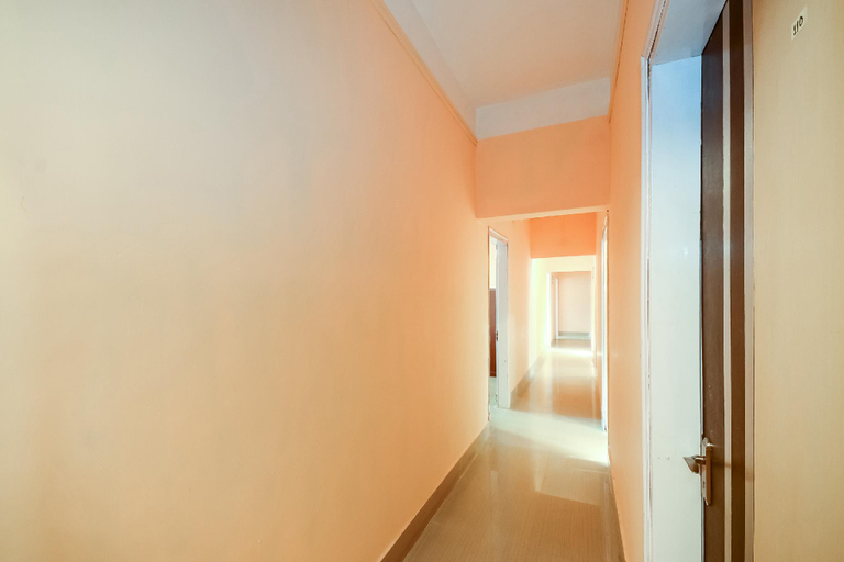 Lobby 5, Hotel O Manmohan Enclave, Kamrup Metropolitan