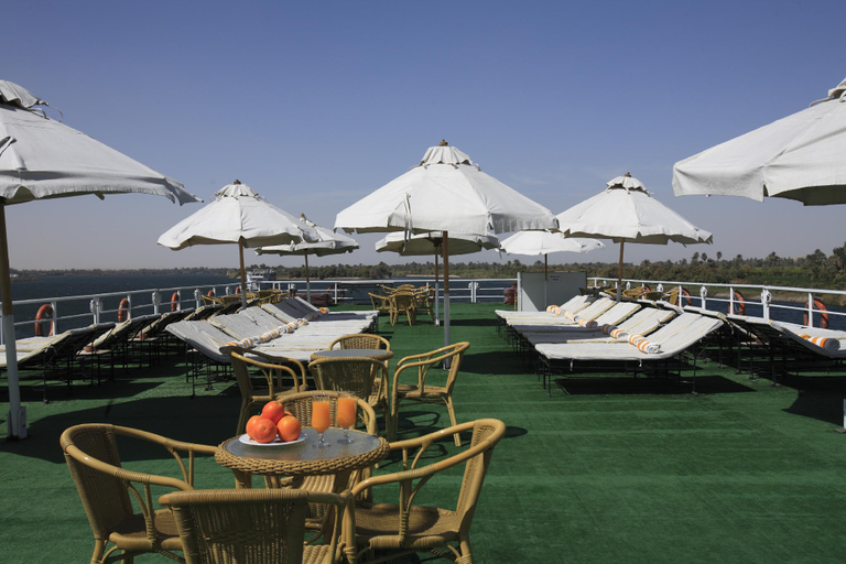 Food & Drinks 2, JAZ Imperial, Luxor