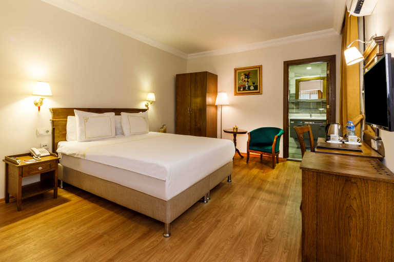 Bedroom 3, Hotel Golden Crown, Fatih