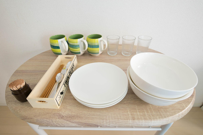 Others 5, Yakuin apartment, Fukuoka