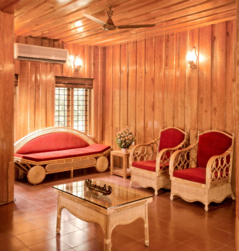 Public Area 2, Thekkady - Woods n Spice, Theni