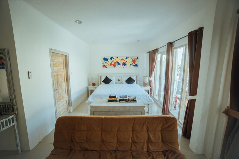 Gili Amor Boutique Resort - Tap to explore photos