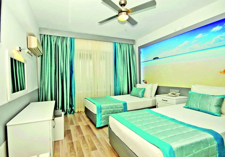 Bedroom 4, Blue Palace Hotel & Family, Marmaris