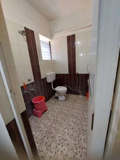 Bathroom 3, Walstar's Castle View, Kolhapur