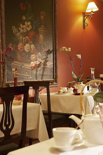 Food & Drinks 5, Hotel Luxembourg, Central Macedonia