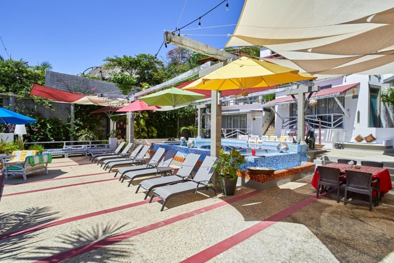 Food & Drinks 4, Villa Aikia (Adult Suites), Dist. Pochutla