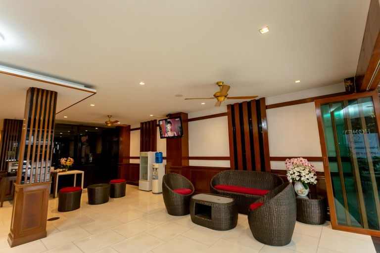 Public Area 2, Honey Inn, Pattaya
