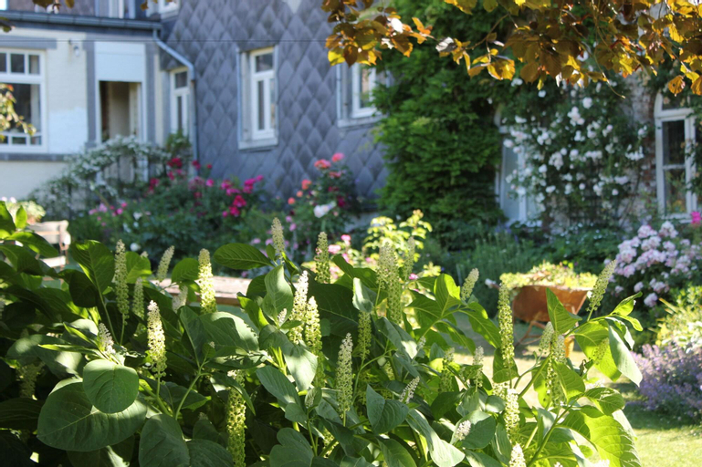 Exterior & Views 2, La Passiflore B&B, Namur