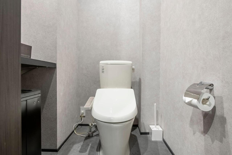 Bathroom 4, hotel aima, Taitō