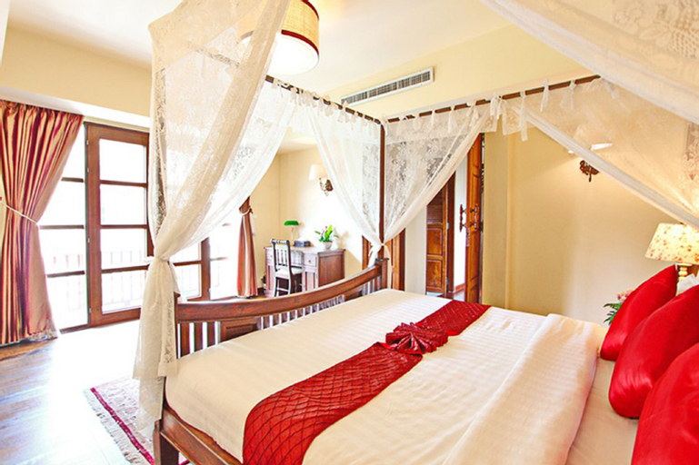 Bedroom 24