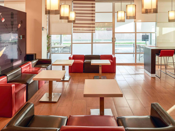 Public Area 2, ibis Merida, Mérida