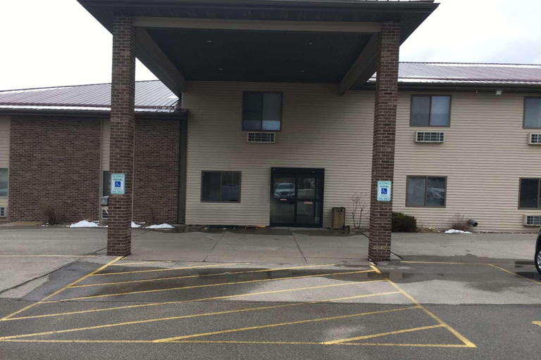 Exterior & Views, AmericInn by Wyndham Viroqua, Vernon