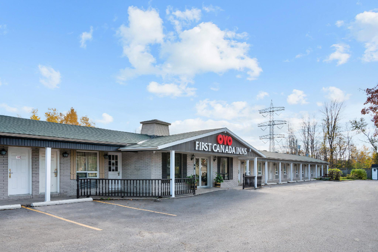 Others 5, First Canada Hotel Cornwall Hwy 401 ON, Stormont, Dundas and Glengarry