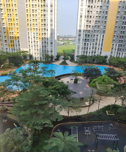 Exterior & Views 3, Studio With a Wonderful View at Springlake Summarecon Apartment, Bekasi