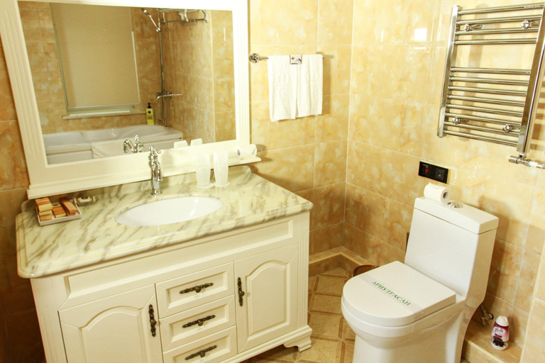 Bathroom 3, Royal House Hotel 2, Ulan Bator