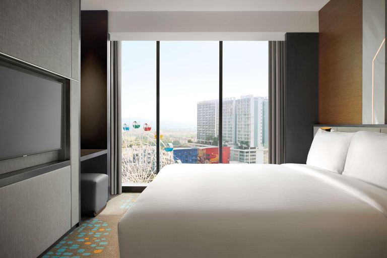Bedroom 3, DoubleTree by Hilton Shah Alam i-City, Shah Alam