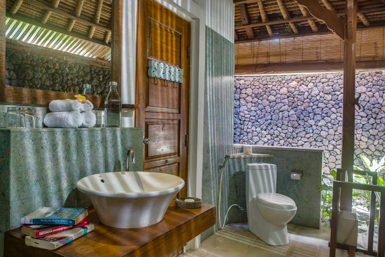 Bathroom 5