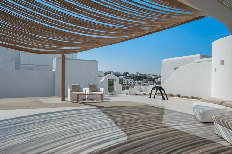 Public Area 4, Andronikos, South Aegean