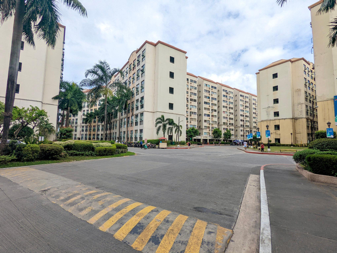 Others 4, Loft 1BR Family Condo Cozy Industrial Vibe Cainta, Cainta