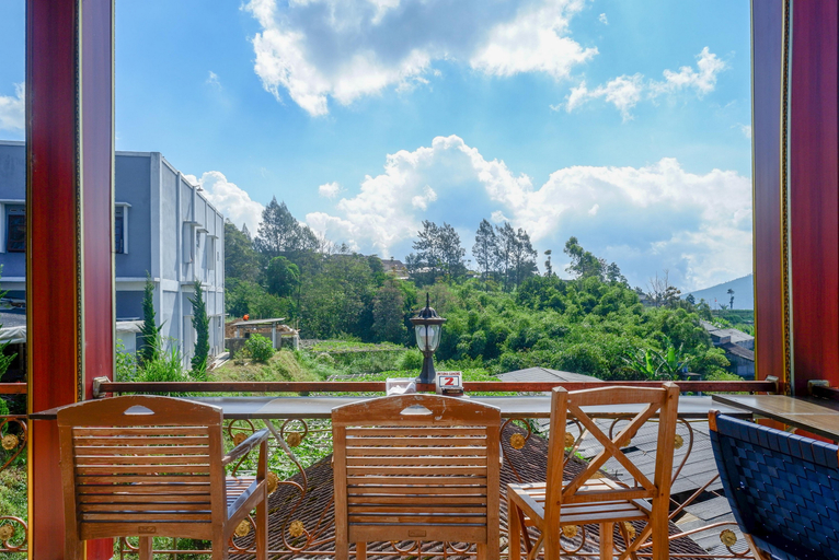 Others 4, Urbanview Hotel Mountain Palace Kopeng by RedDoorz, Semarang