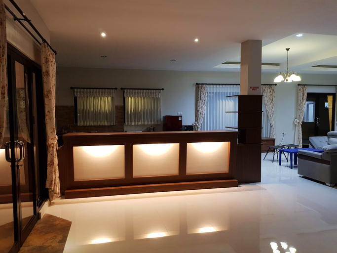Public Area, Villa Otti 2 Bedrooms, Malang