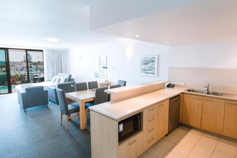 Dining Room 11
