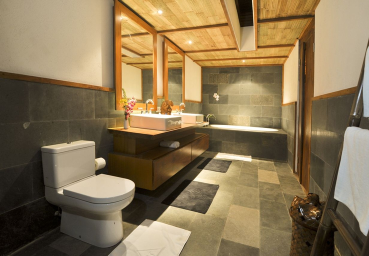 Bathroom 6