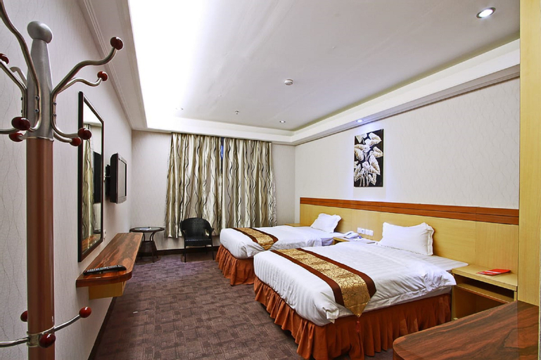 Grand Puncak Lestari Hotel - Tap to explore photos