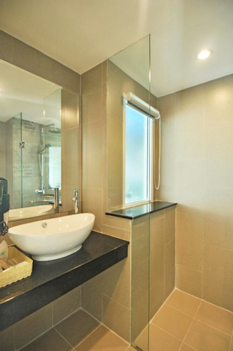 Bedroom 5, The aim patong hotel, Phuket Island