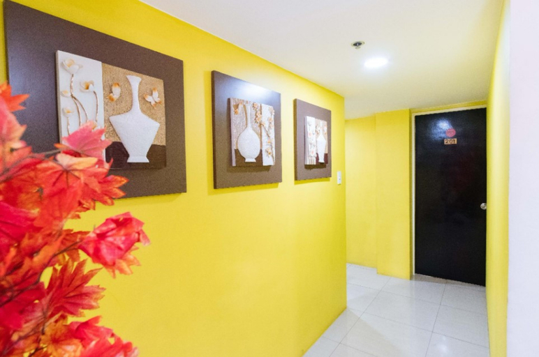Public Area, RedDoorz @ University Belt Manila, Manila City