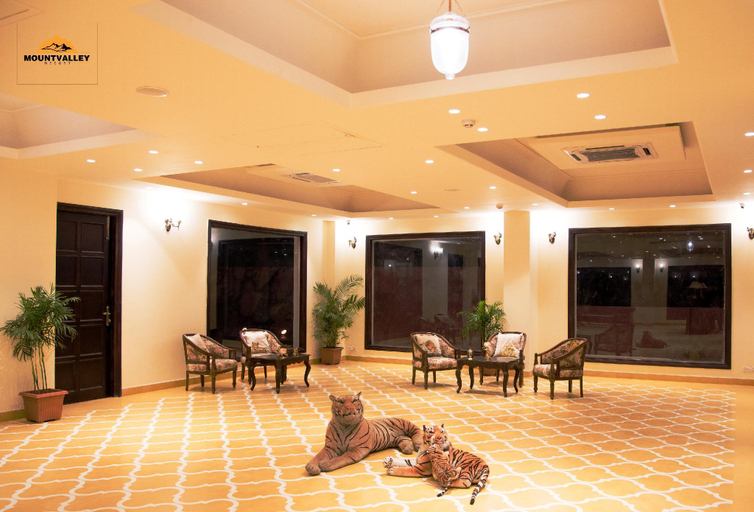 Public Area 4, WelcomHeritage Mount Valley Resort, Ranthambore, Sawai Madhopur