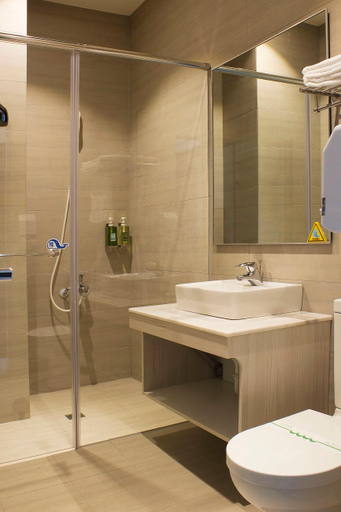 Bathroom 2, Budai ocean hotel, Chiayi County