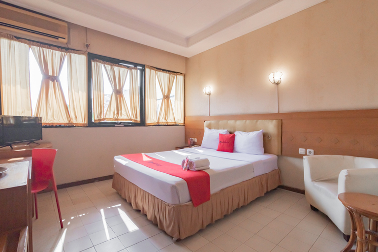Bedroom 1, RedDoorz Plus @ Sukamulya Pasteur 2 (tutup sementara), Bandung