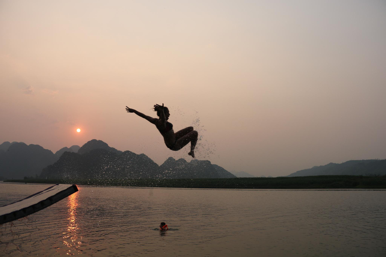 Others 3, Haha Land, Bố Trạch
