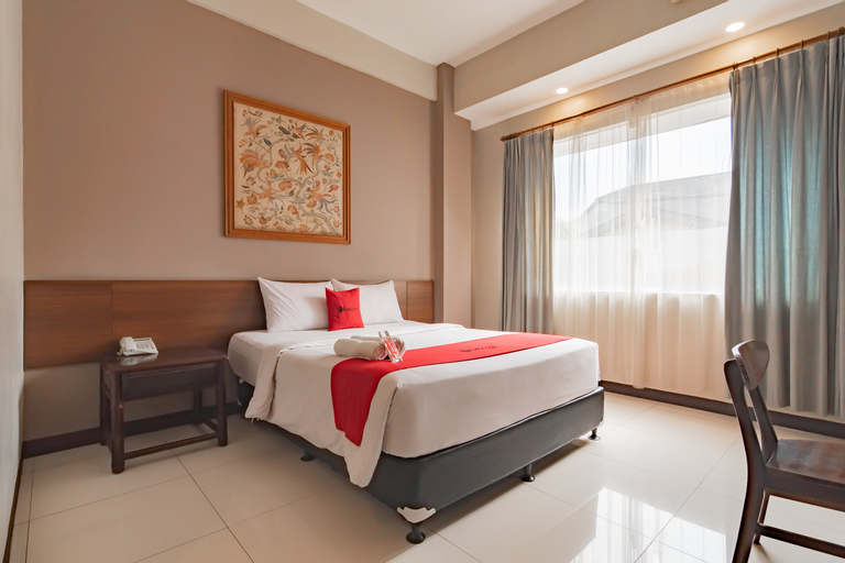 Bedroom 1, RedDoorz near Simpang Dago 2, Bandung