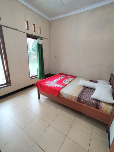 Villa Aurellia Maribaya Lembang, Depok