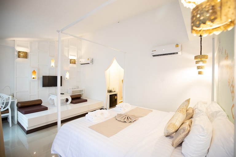 Bedroom 9
