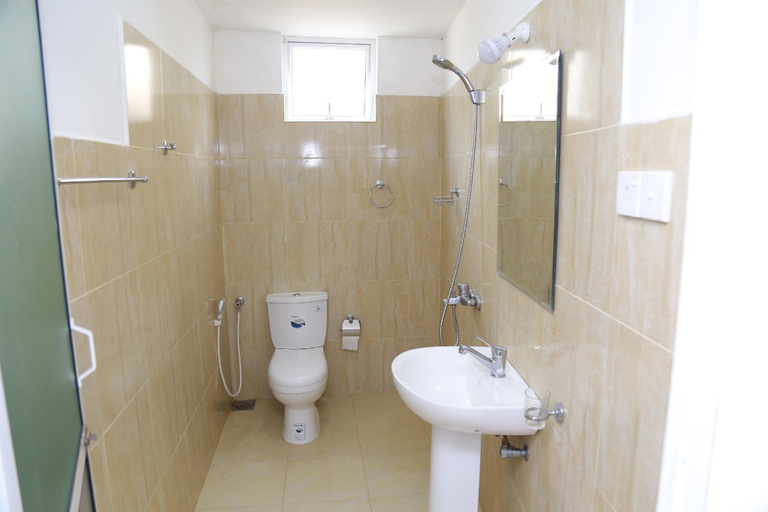 Bathroom 3, Hillstreet Villa, Dehiwala-Mount Lavinia