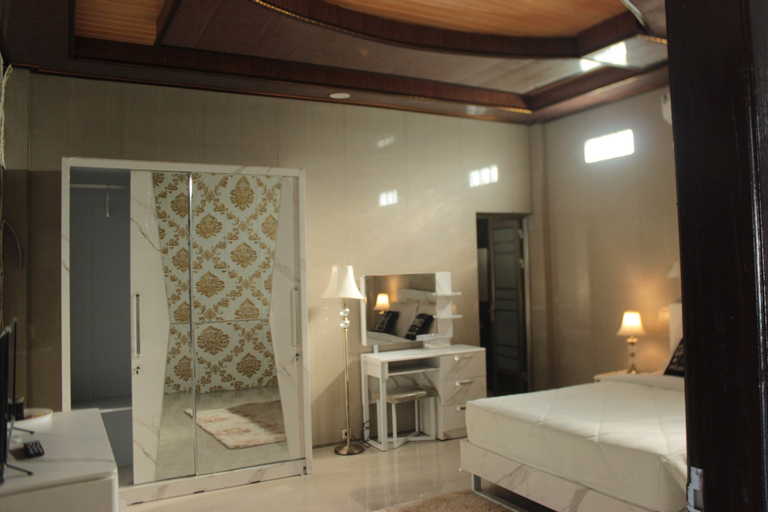 Grand Wisma Hotel Lamongan (Syariah), Jombang