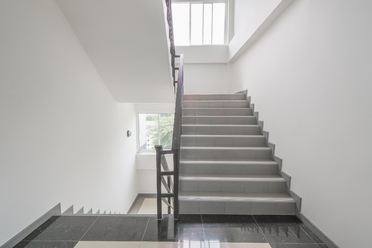 Public Area 5, K&k Apartment, Bang Phli