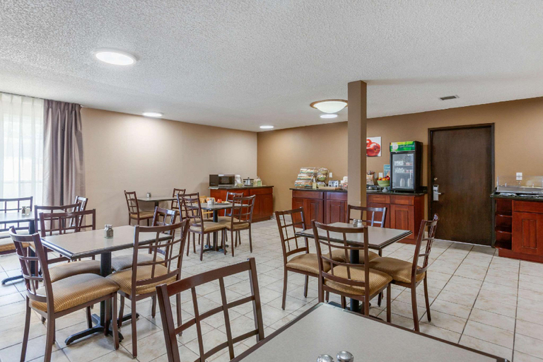 Food & Drinks 3, Rodeway Inn & Suites Ontario, Malheur